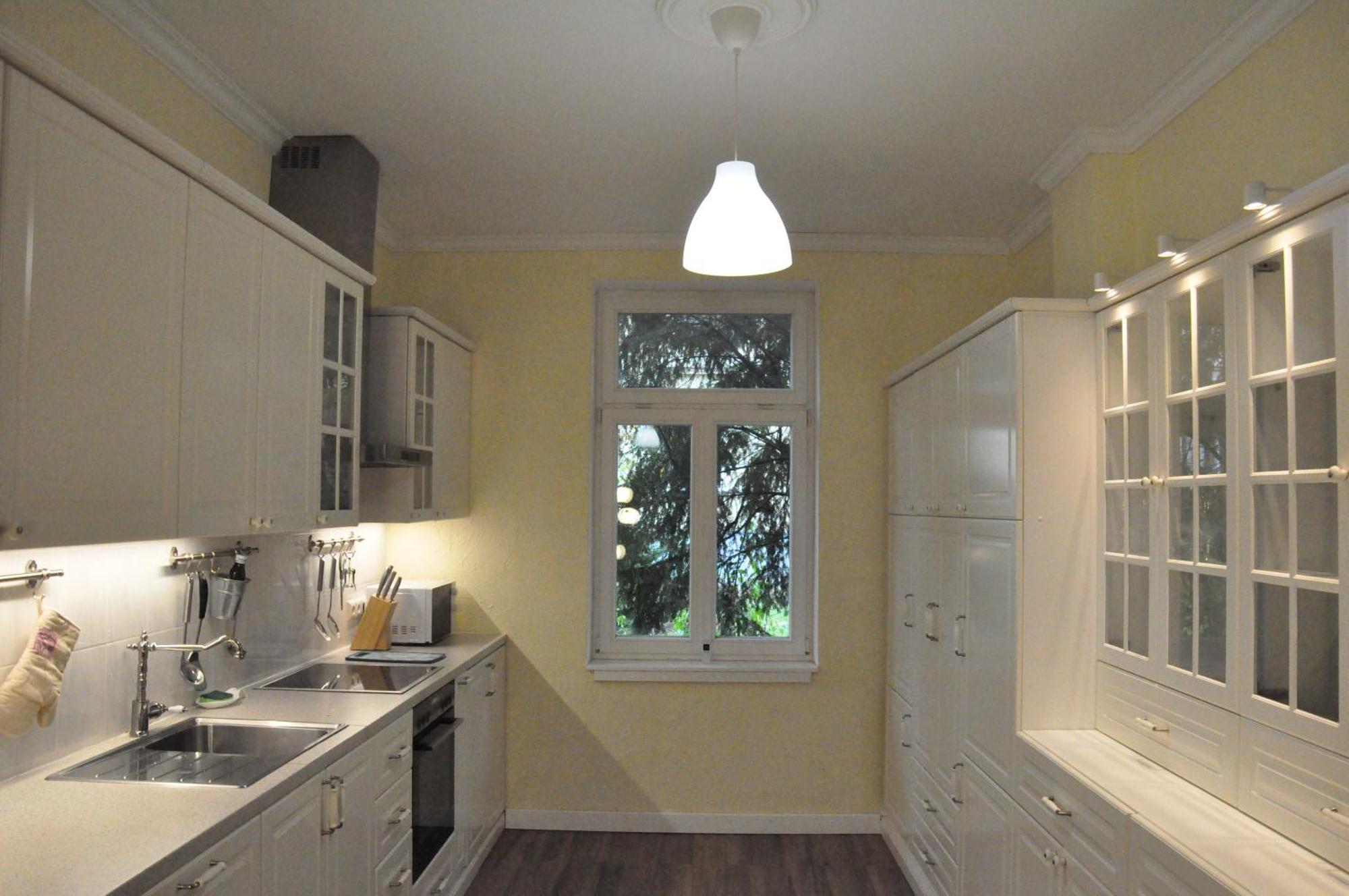 House Near To Schoenbrunn - Free Parking - 24-7 Check In - 8 Person Вена Экстерьер фото